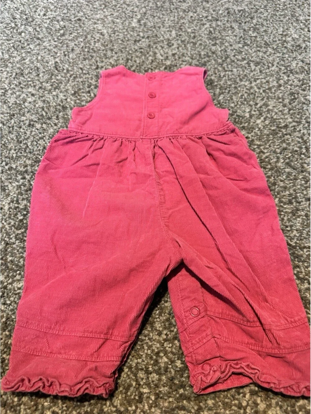 OshKosh Baby Girl Pink Corduroy Floral Embroidered Ruffle Overalls 3-6 Months